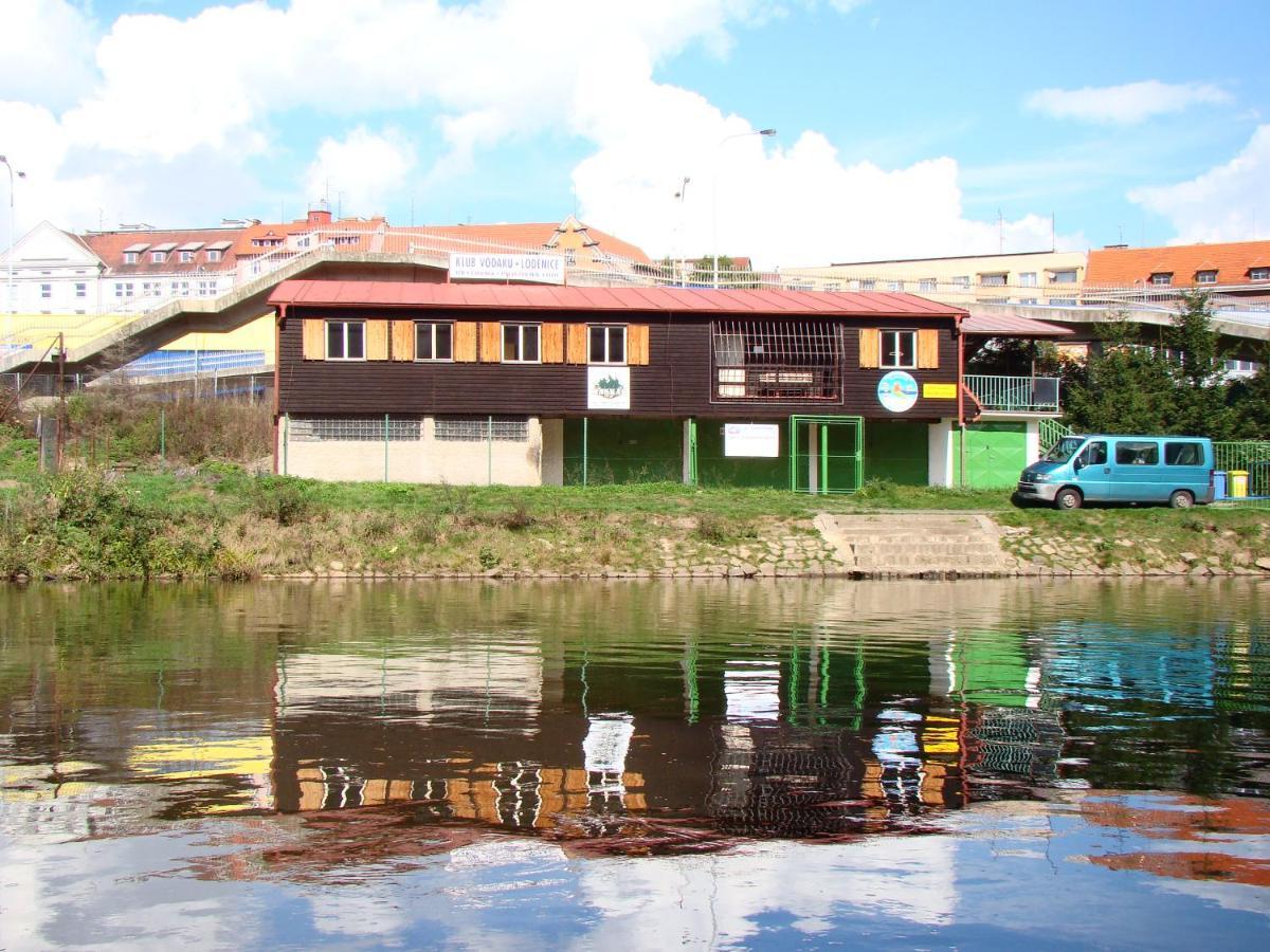 Klub Vodaku Karlsbad Exterior foto